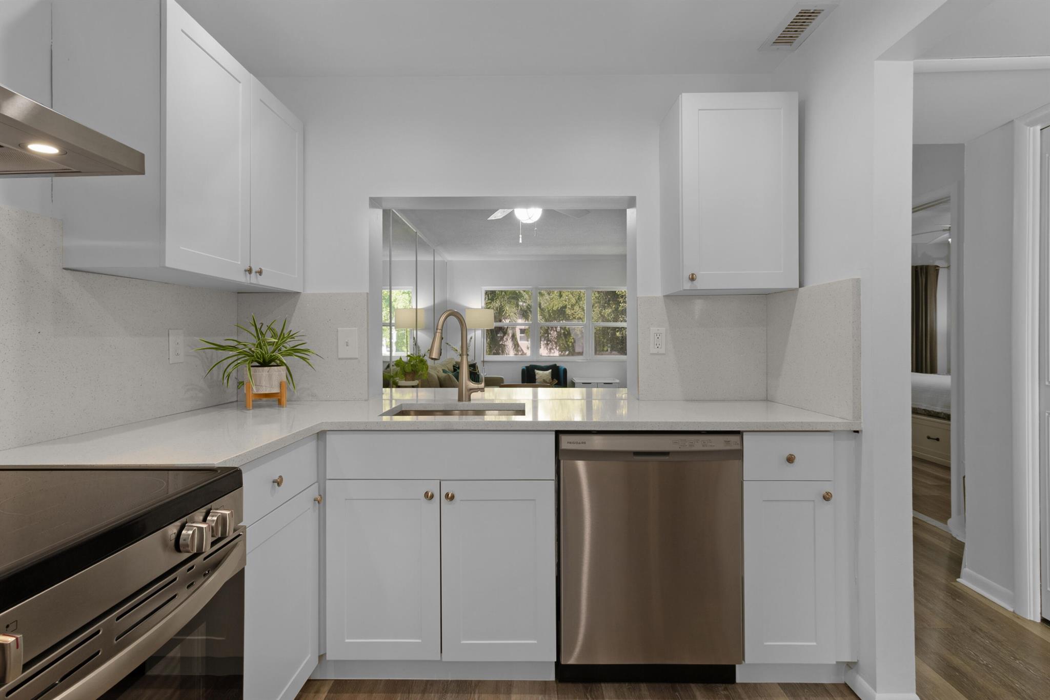 LEISURE GARDENS CONDO - Residential