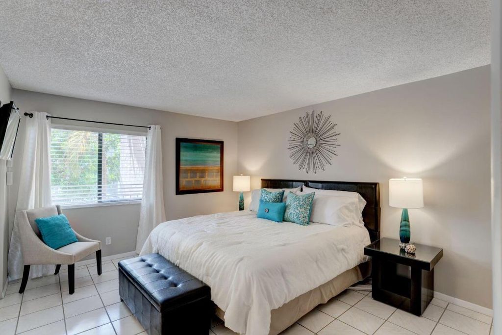 Photo of 1605 S Us Highway 1 #V6-205, Jupiter, FL 33477 (MLS # R10965903)