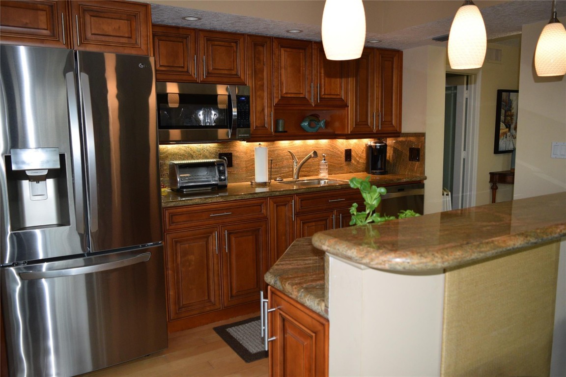 River Reach Condominium - Residential
