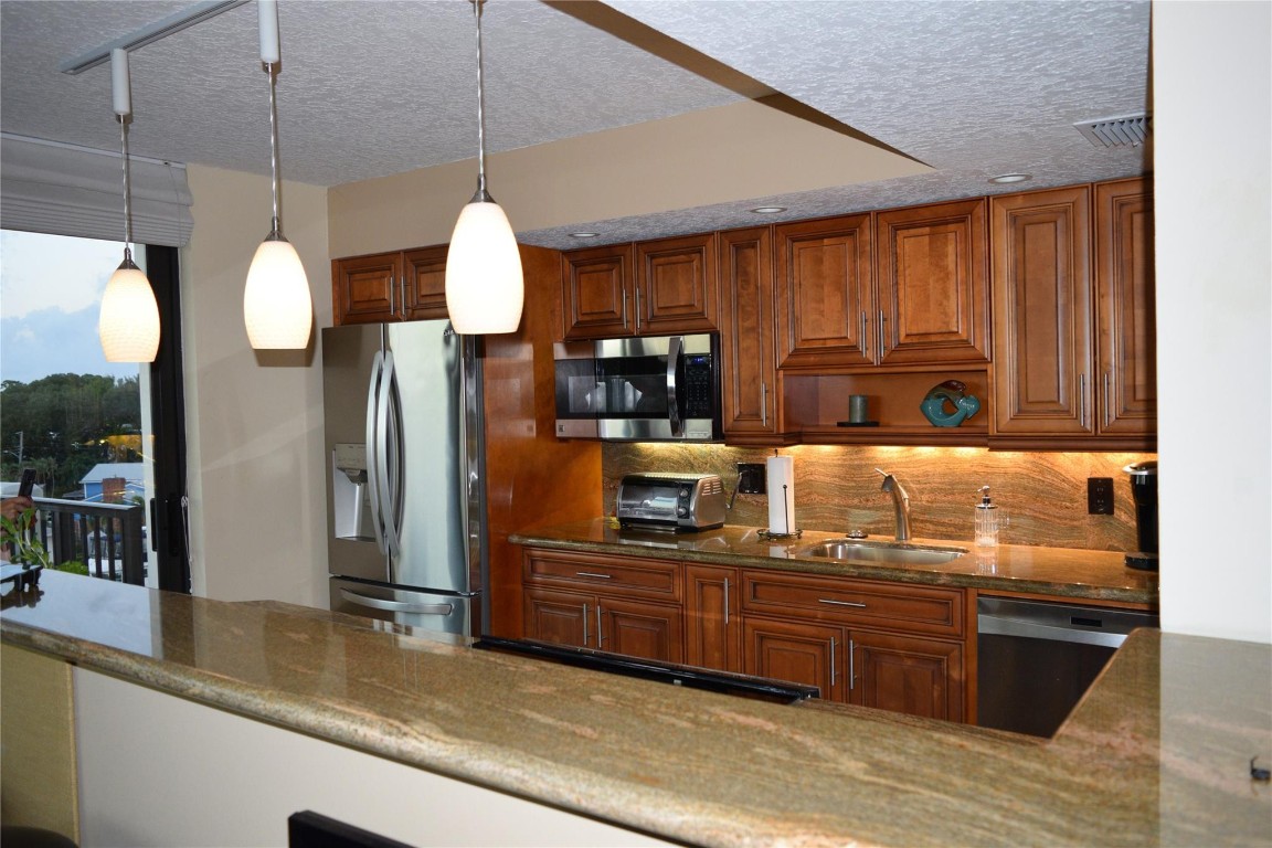 River Reach Condominium - Residential