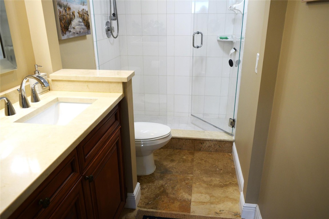 River Reach Condominium - Residential