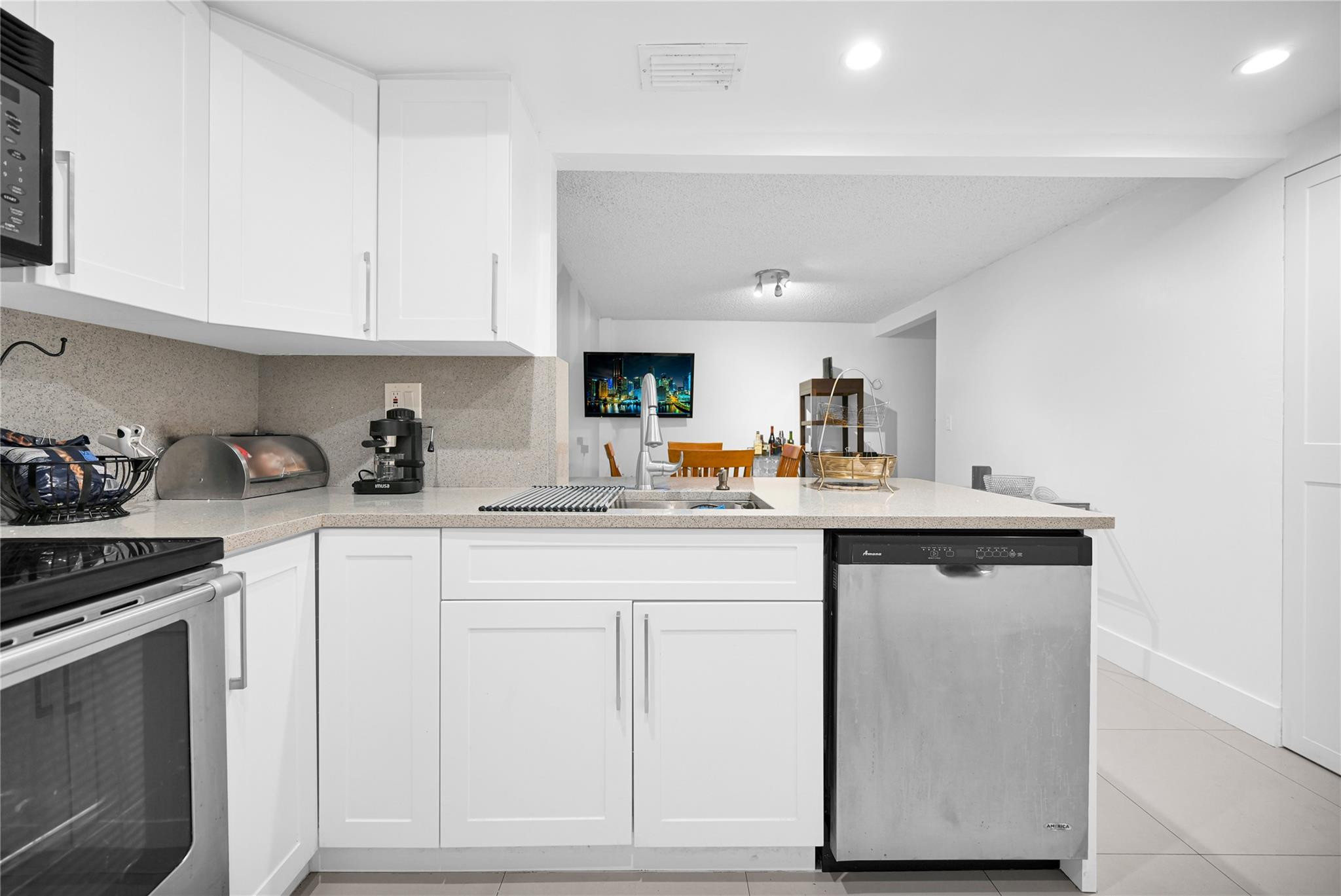 WEST FONTAINE CONDO - Residential