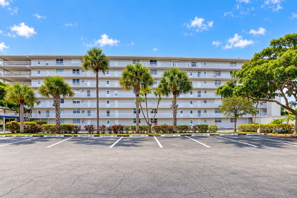 Photo of 5961 NW 2ND Avenue #210, Boca Raton, FL 33487 (MLS # B26092689)