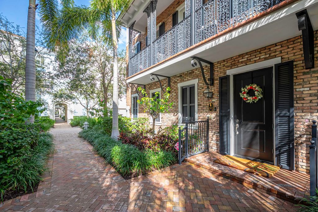 Photo of 112 S Cannery Row Circle, Delray Beach, FL 33444 (MLS # R11149776)