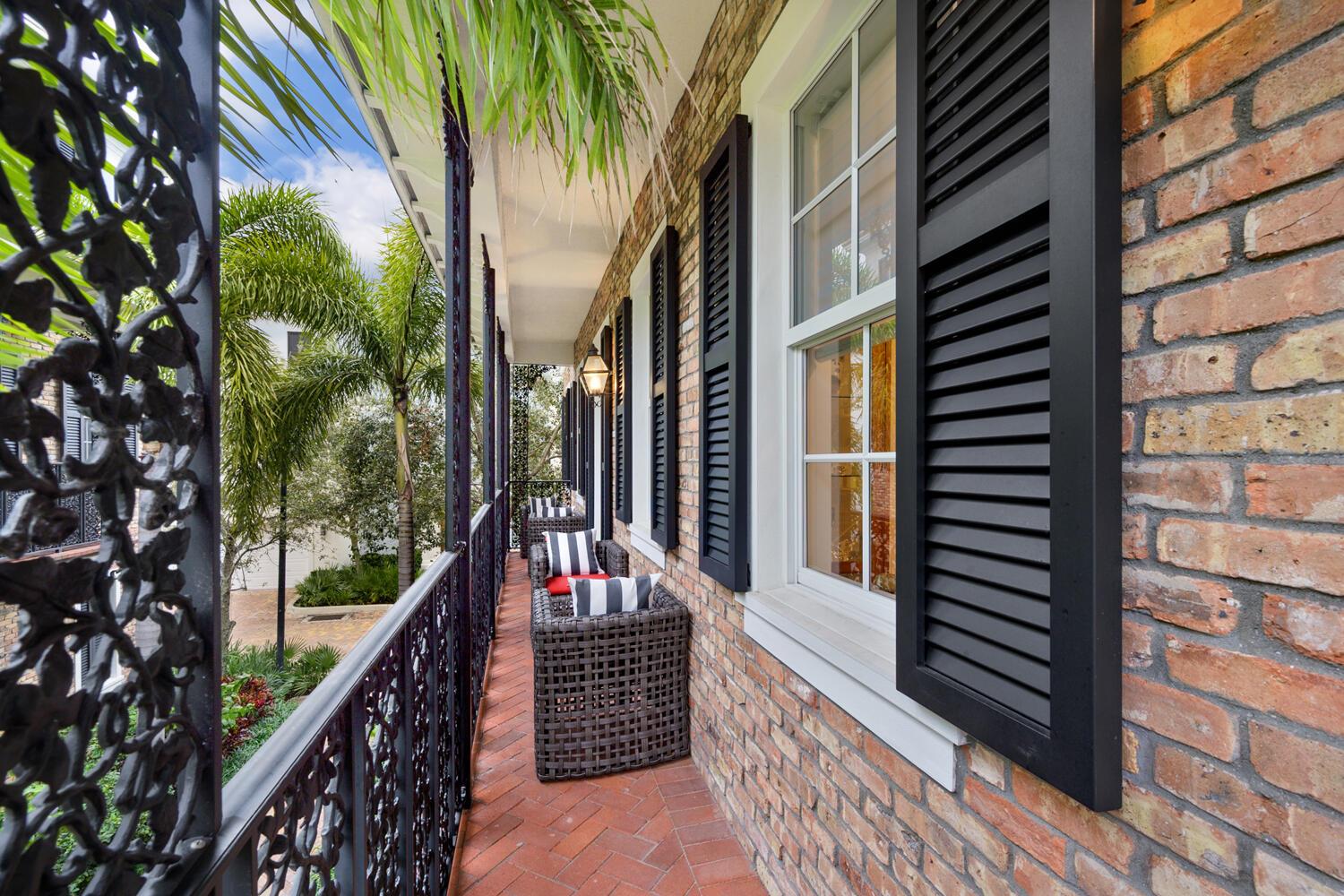 CANNERY ROW - Residential