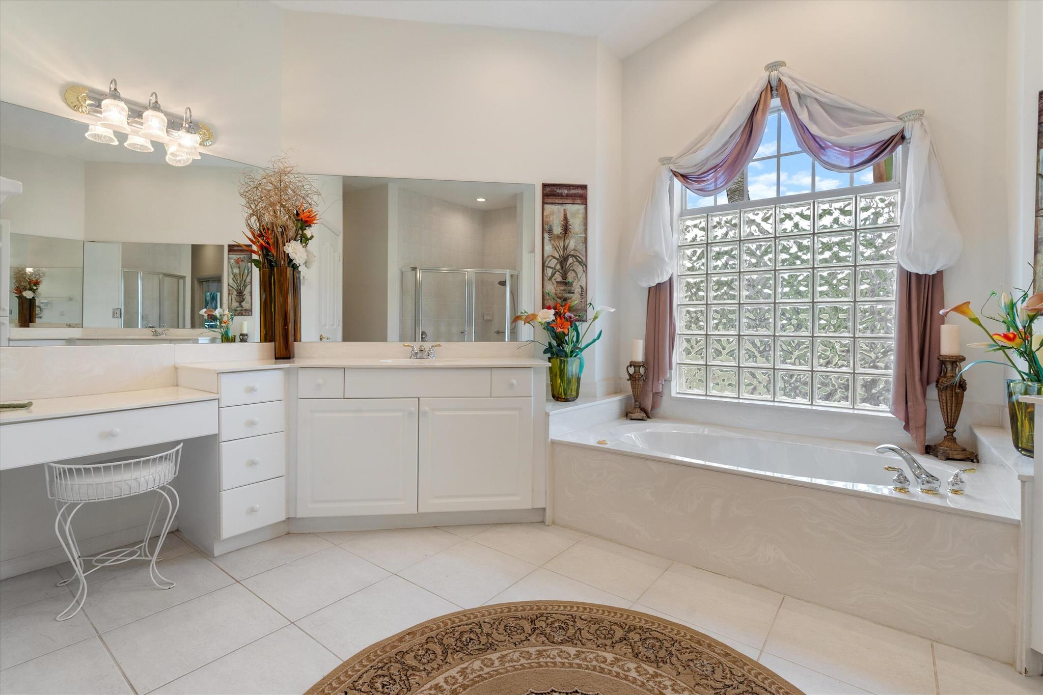 Palm Beach Country Estates - Residential