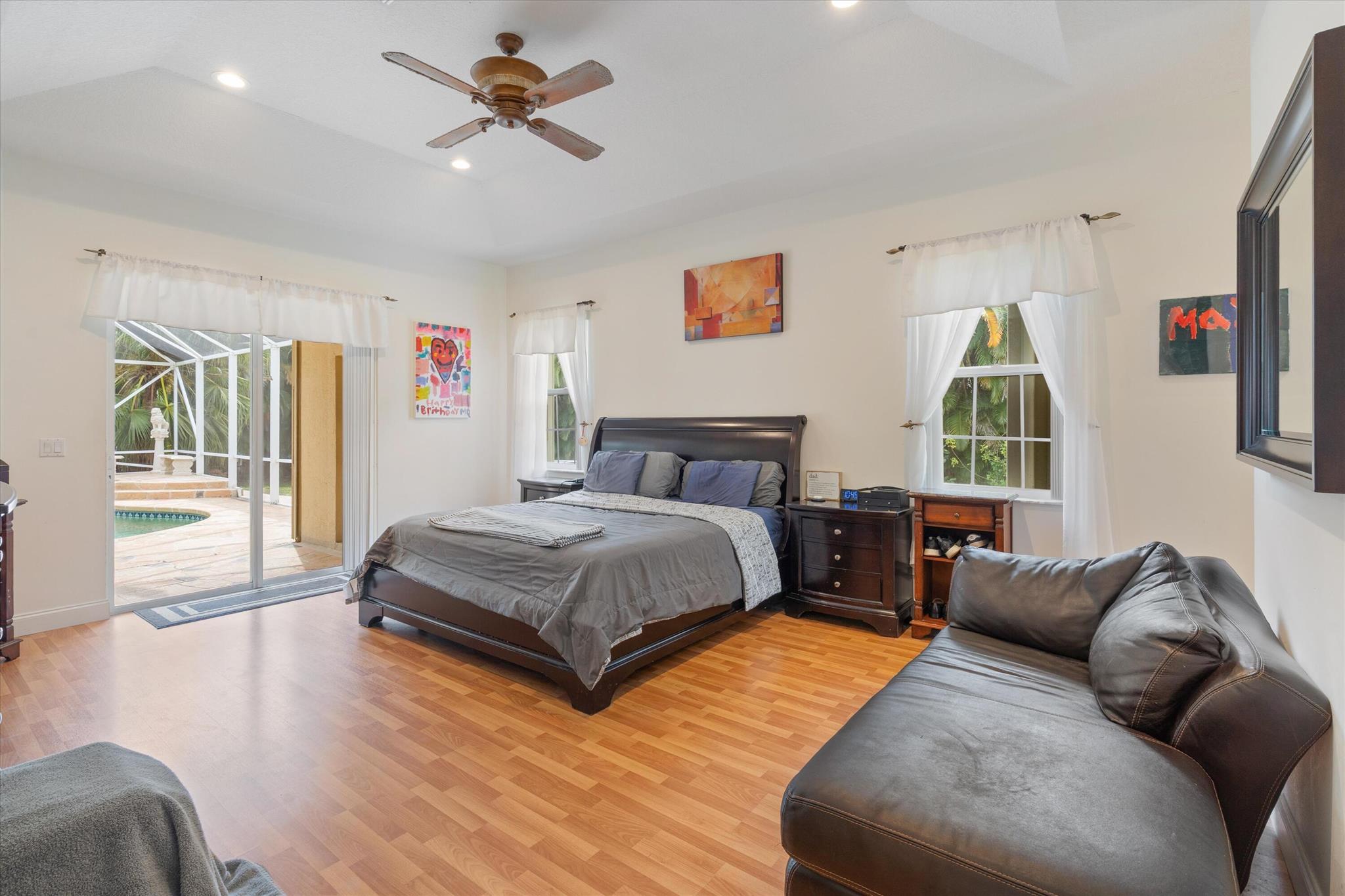 Palm Beach Country Estates - Residential