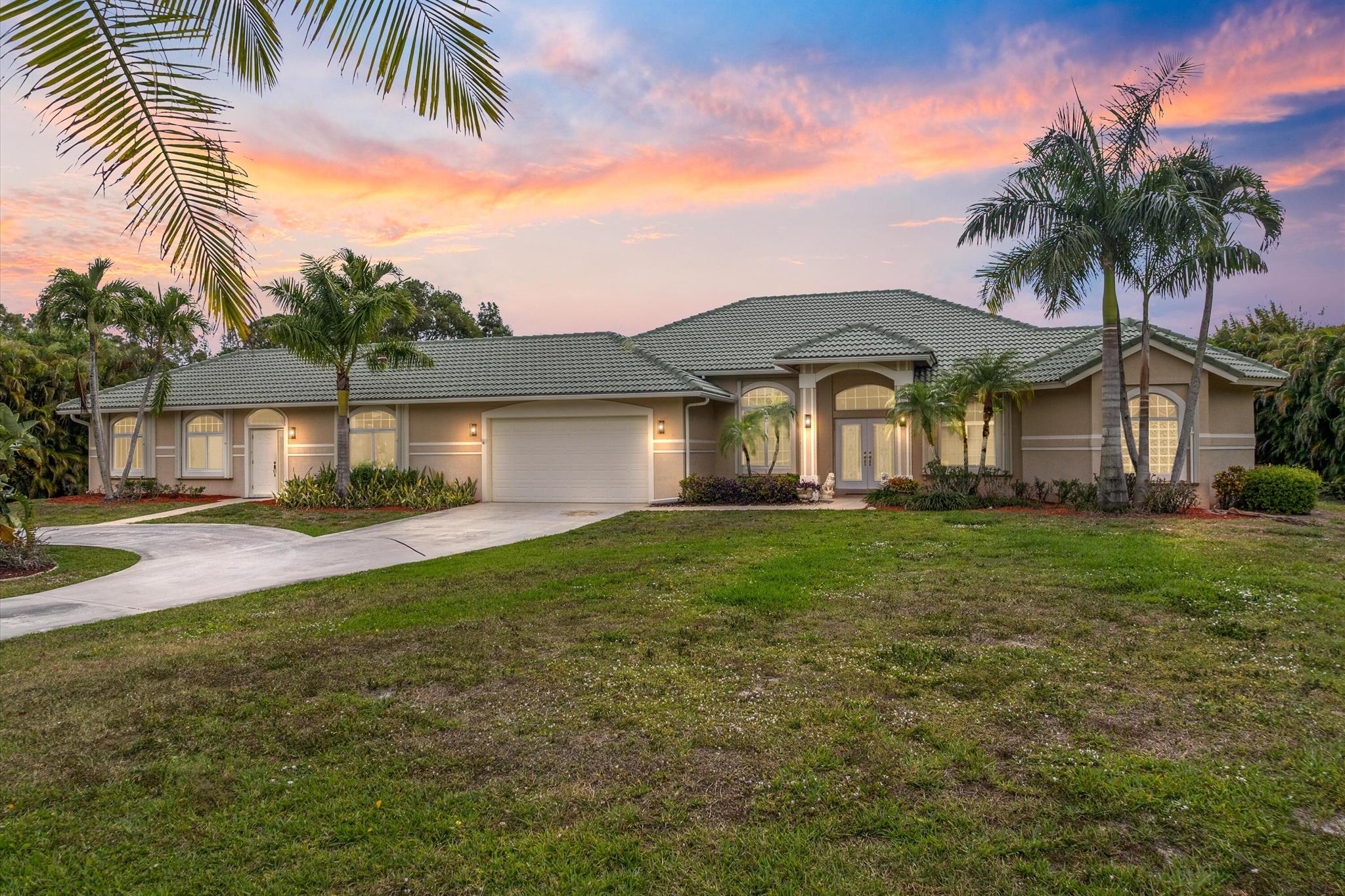 Palm Beach Country Estates - Residential