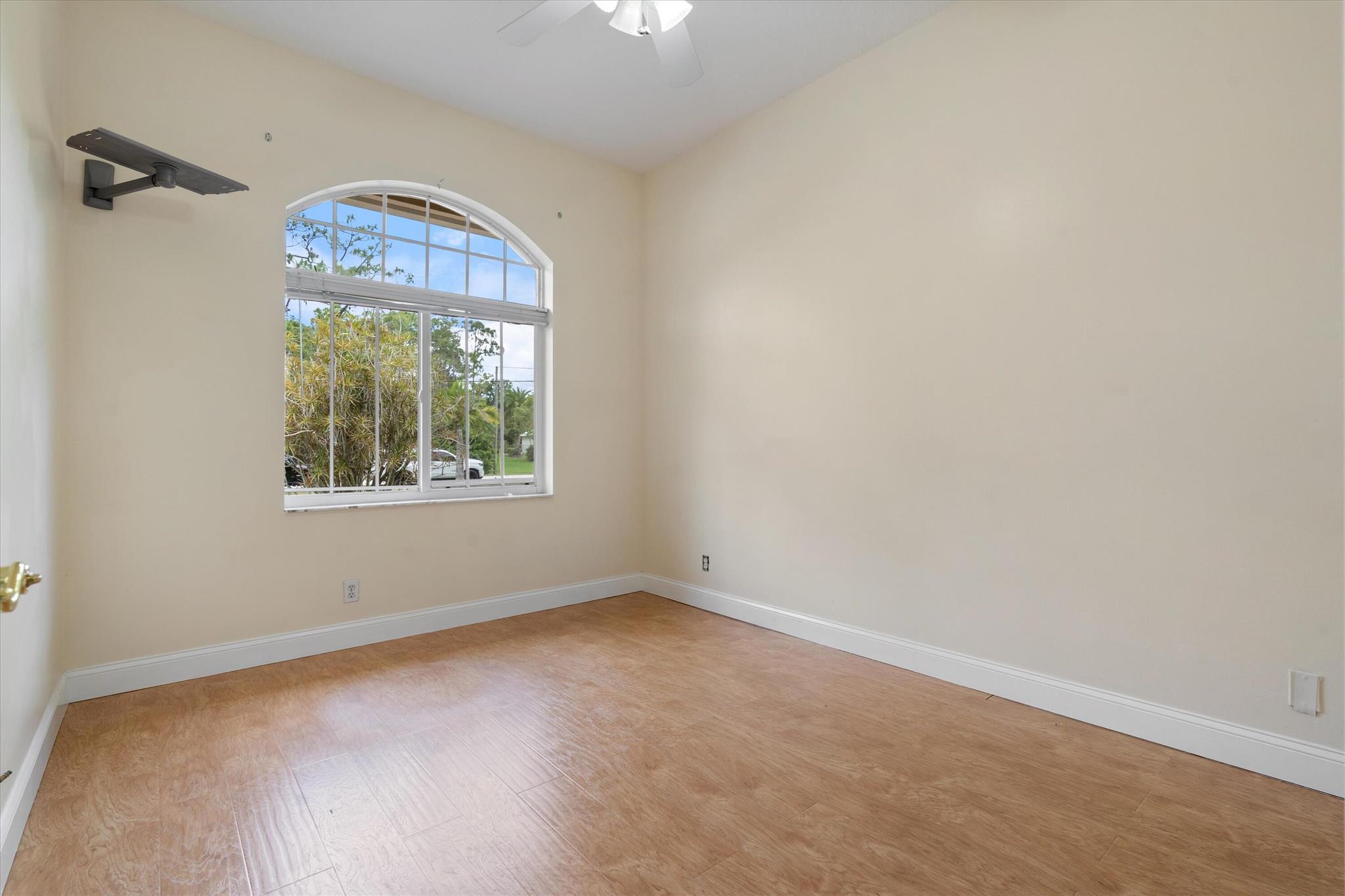 Palm Beach Country Estates - Residential