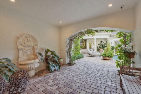 Tiny photo for 2508 Mizner Lake Court, Wellington, FL 33414 (MLS # B26068560)