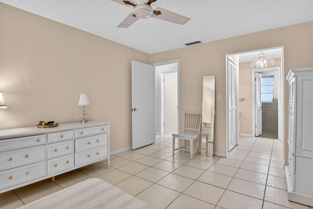 Photo of 303 NW 42nd Street, Boca Raton, FL 33431 (MLS # R11132960)
