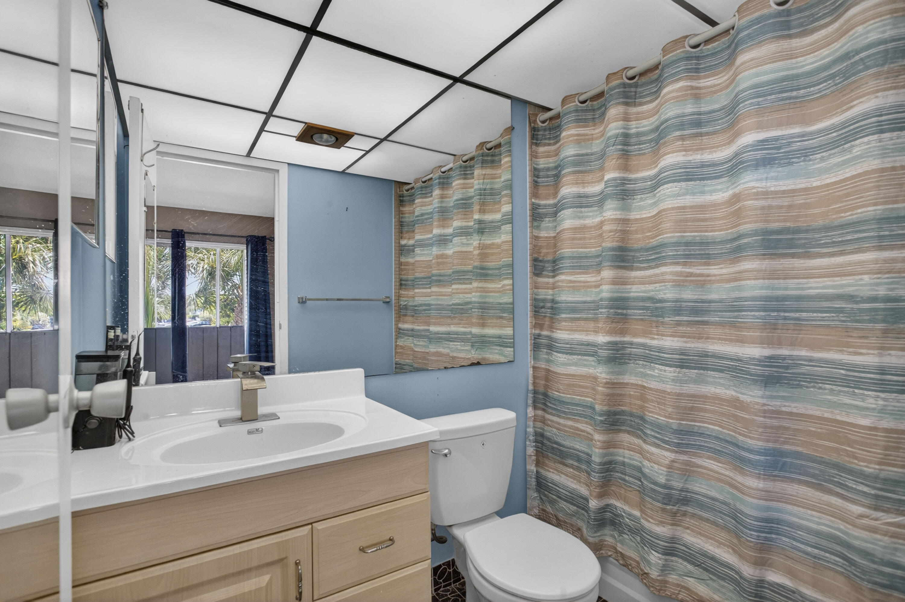 KINGS POINT FLANDERS CONDOS - Residential