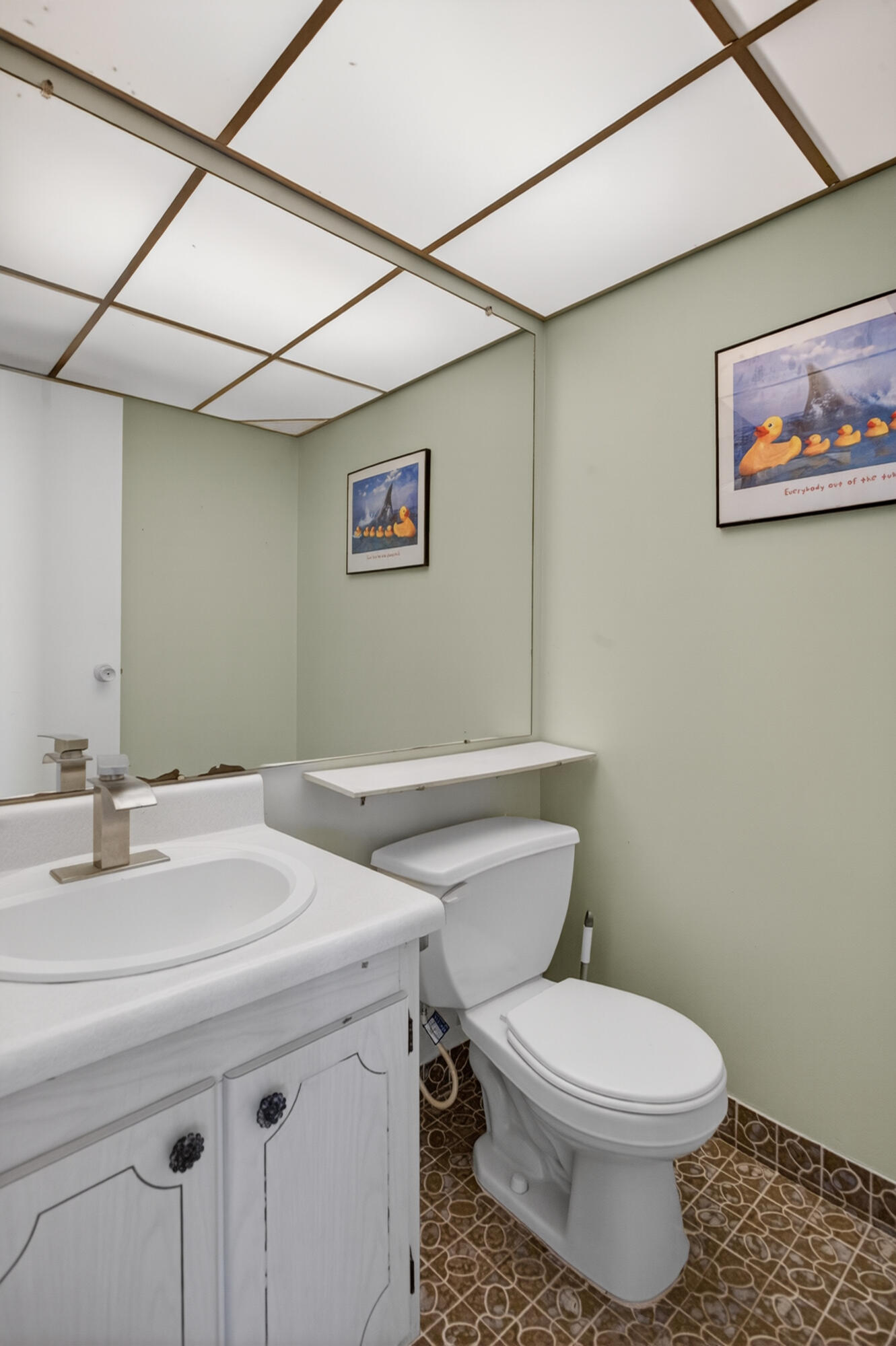 KINGS POINT FLANDERS CONDOS - Residential