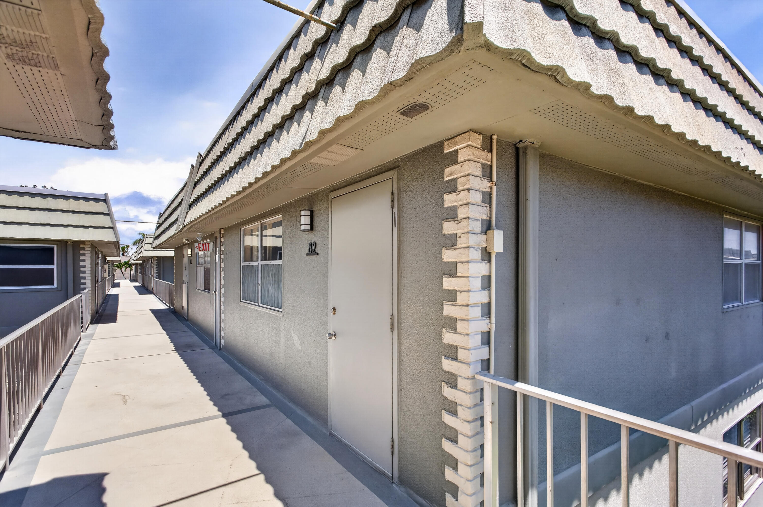 KINGS POINT FLANDERS CONDOS - Residential