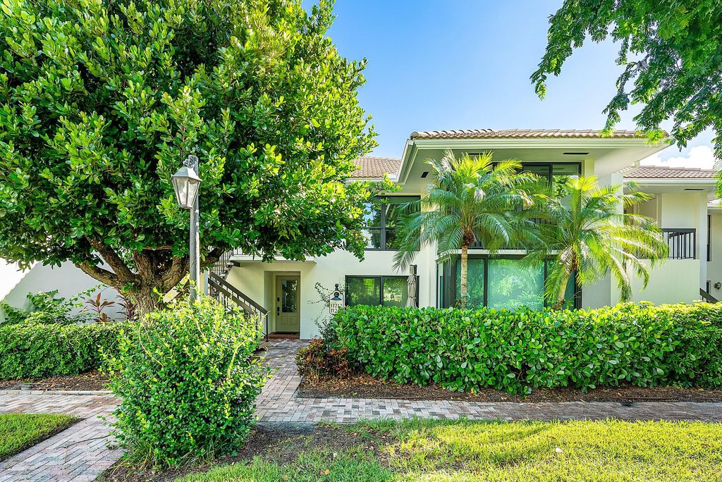 Photo of 11212 Quail Covey Road #Green Heron N, Boynton Beach, FL 33436 (MLS # R11133754)