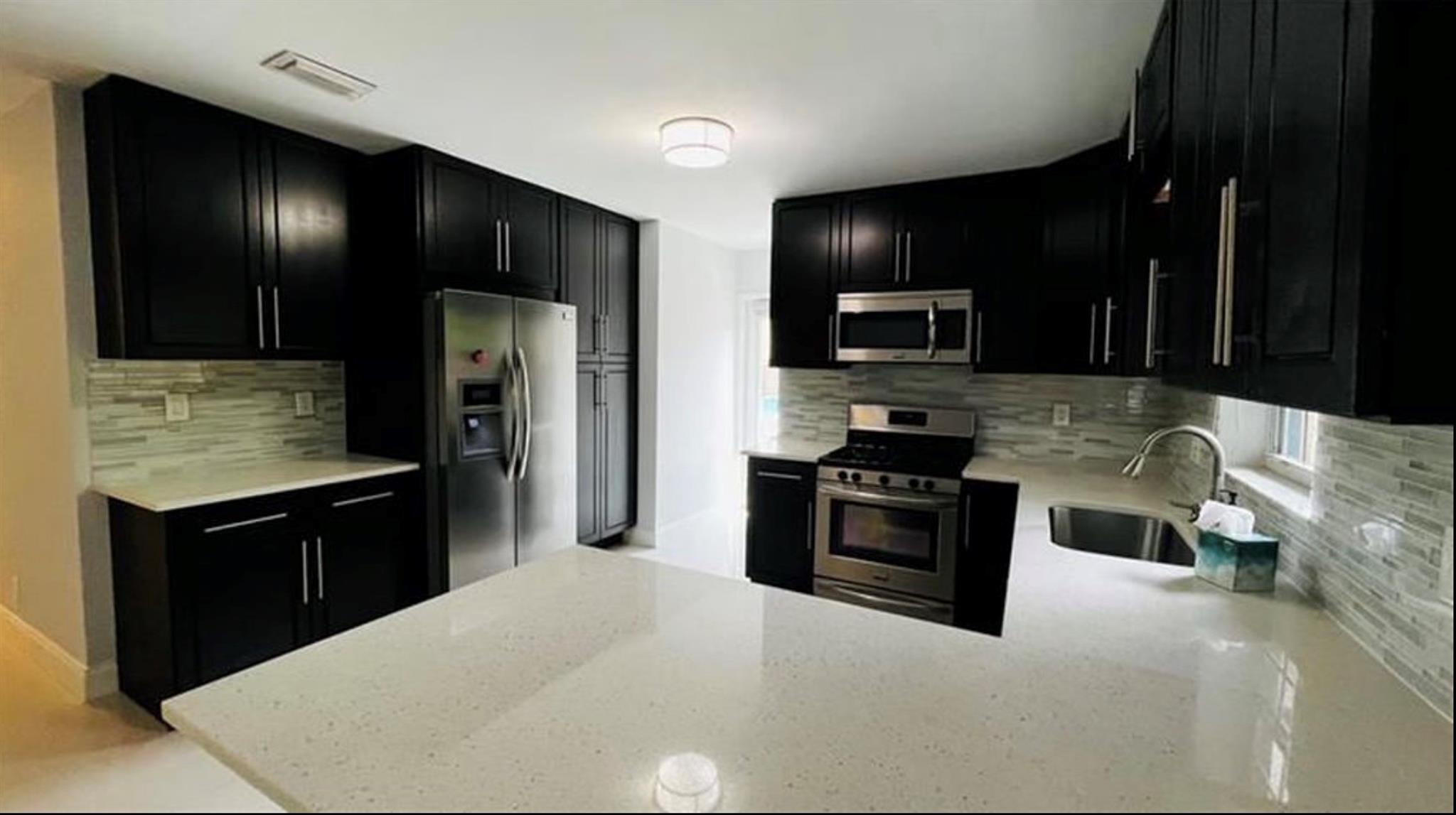 Sailboat Bend - Residential Lease