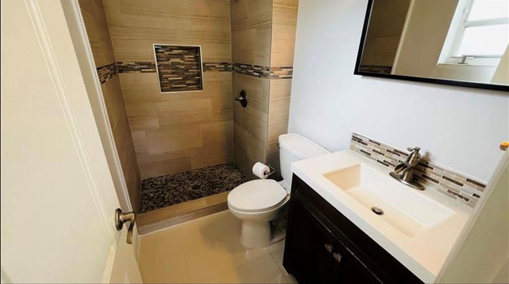 Sailboat Bend - Residential Lease