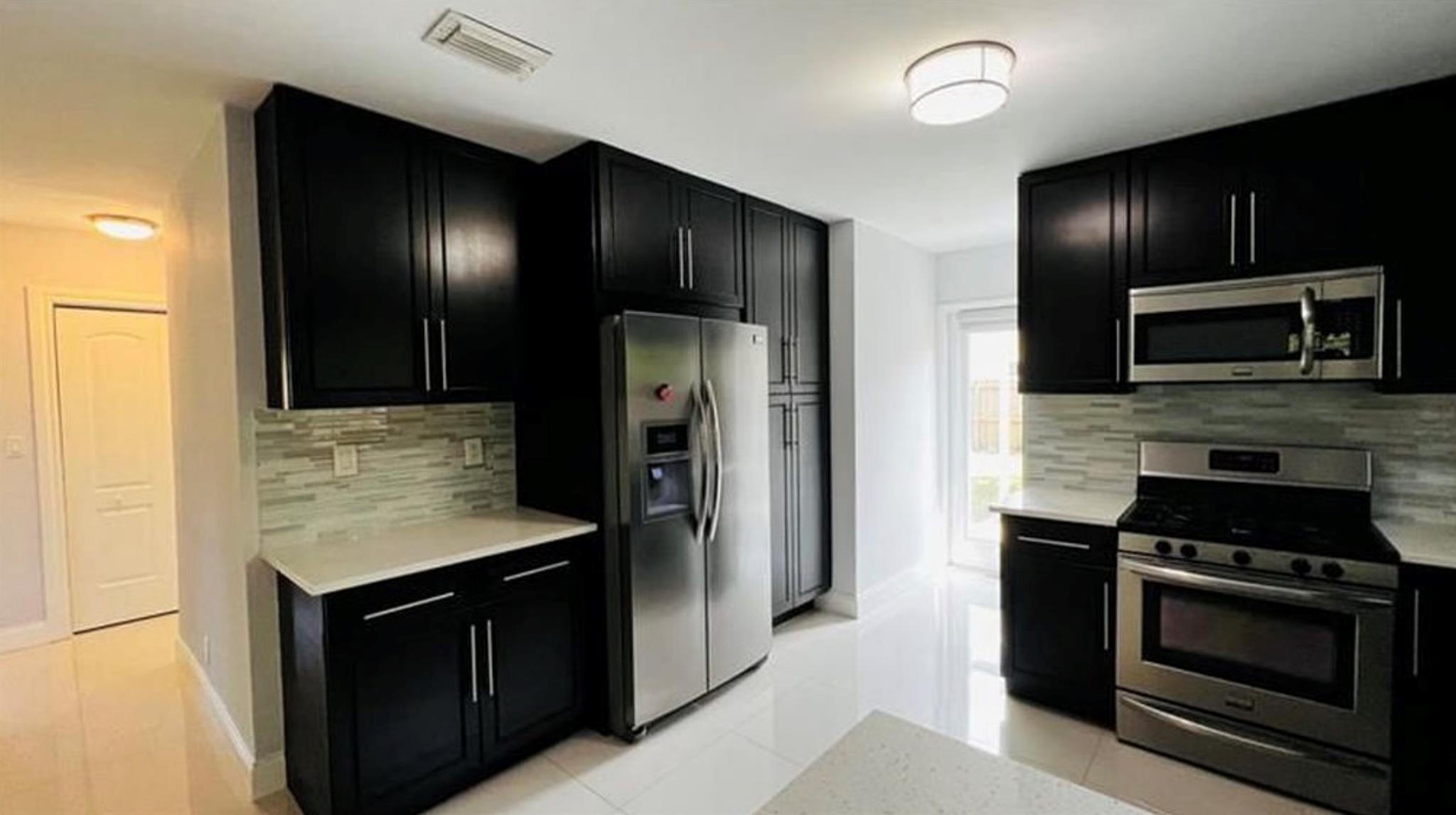 Sailboat Bend - Residential Lease