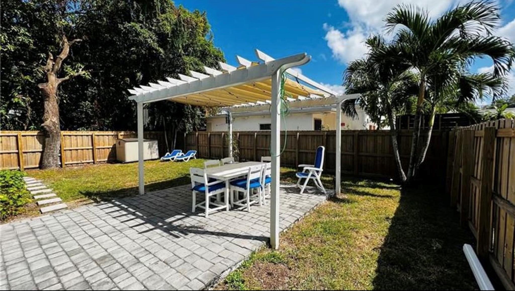 Sailboat Bend - Residential Lease