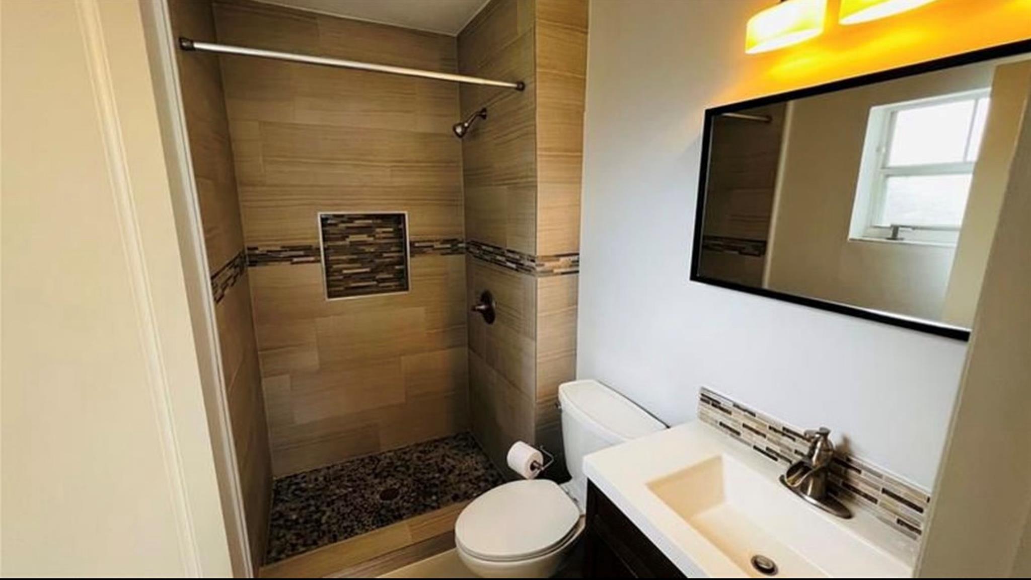 Sailboat Bend - Residential Lease