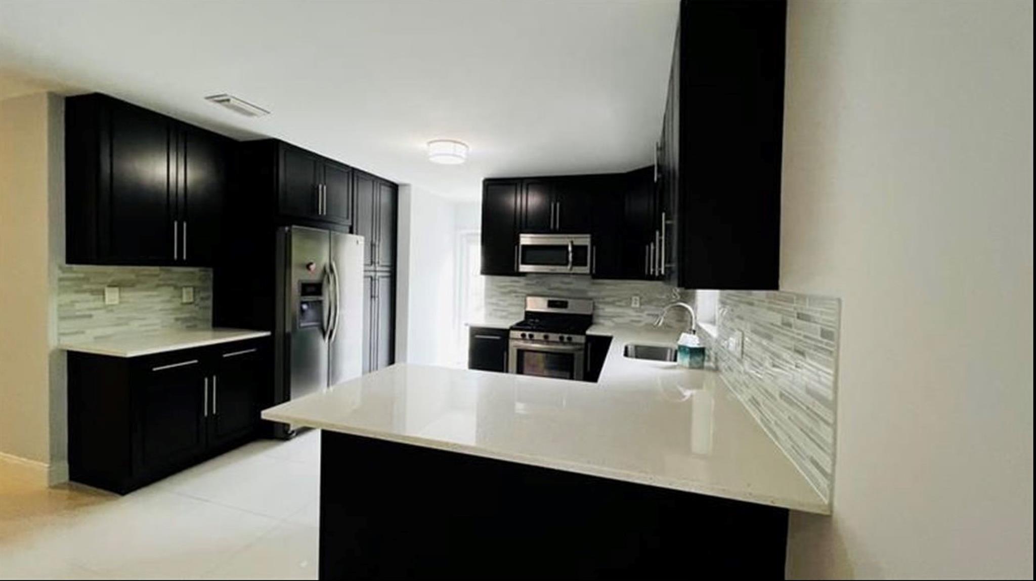 Sailboat Bend - Residential Lease