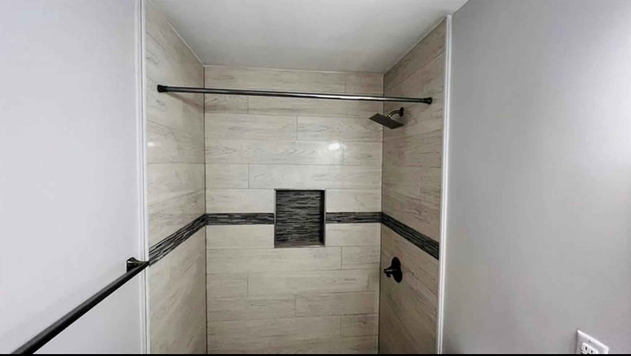 Sailboat Bend - Residential Lease