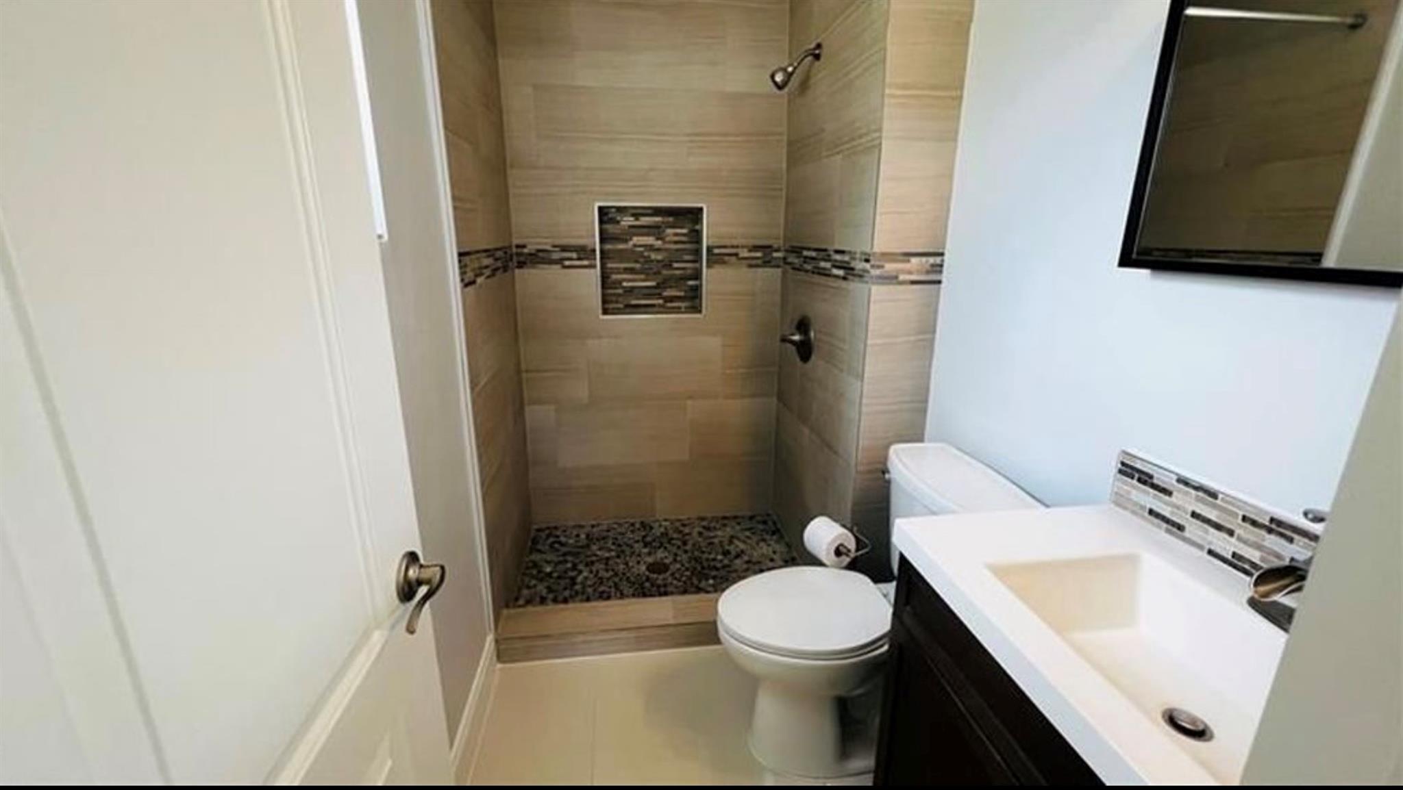 Sailboat Bend - Residential Lease