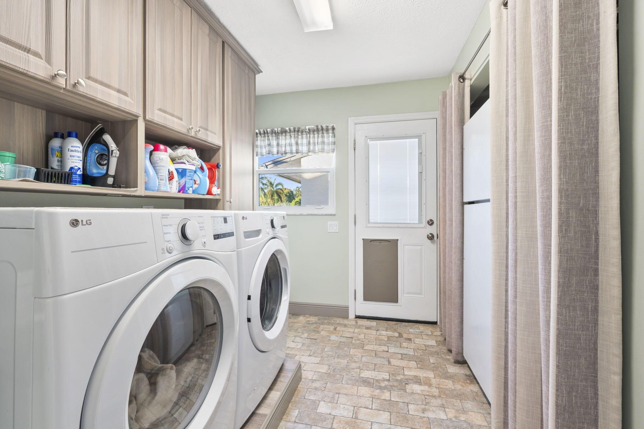 B L STEINBERG DEVELOPMENT - Residential