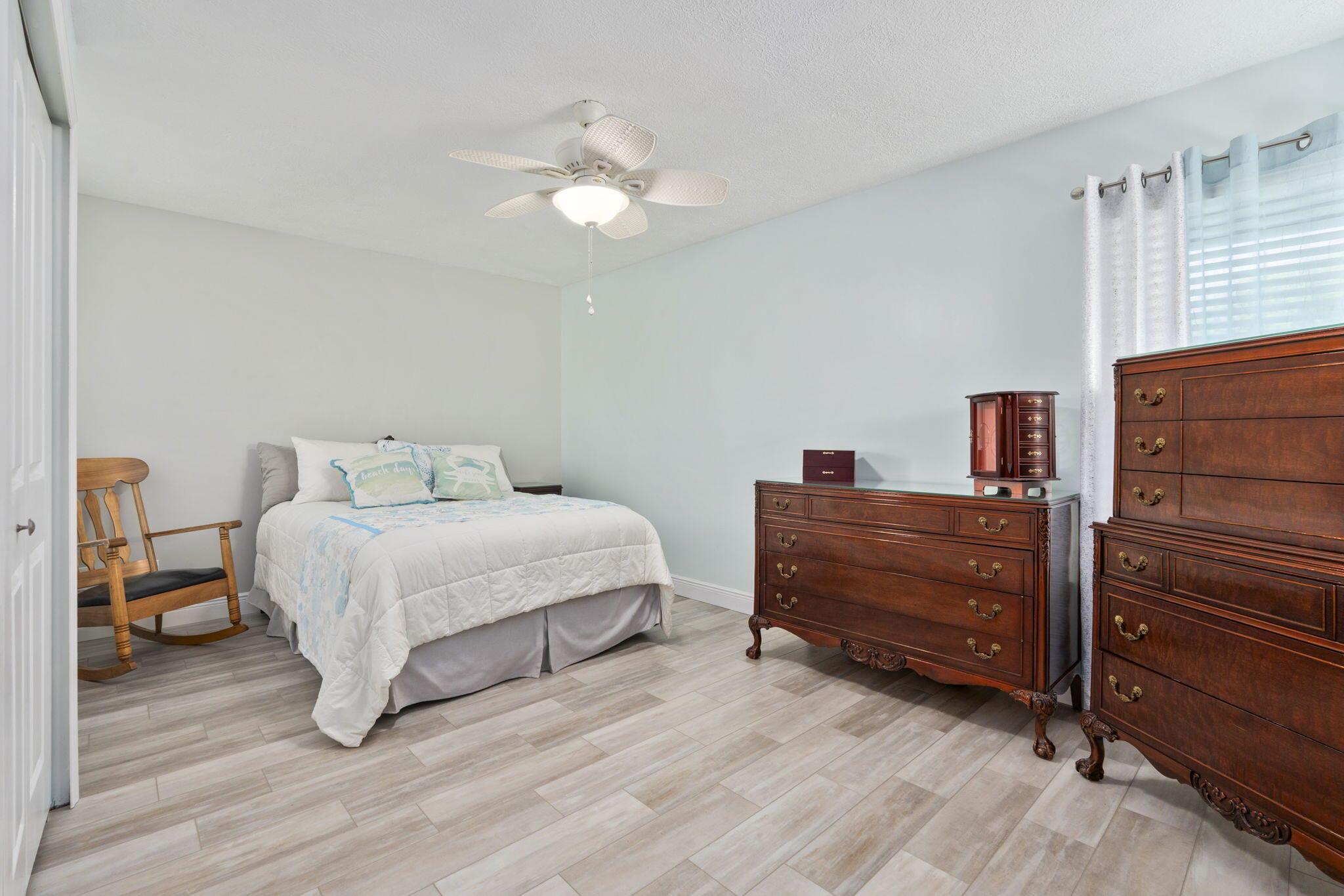 B L STEINBERG DEVELOPMENT - Residential