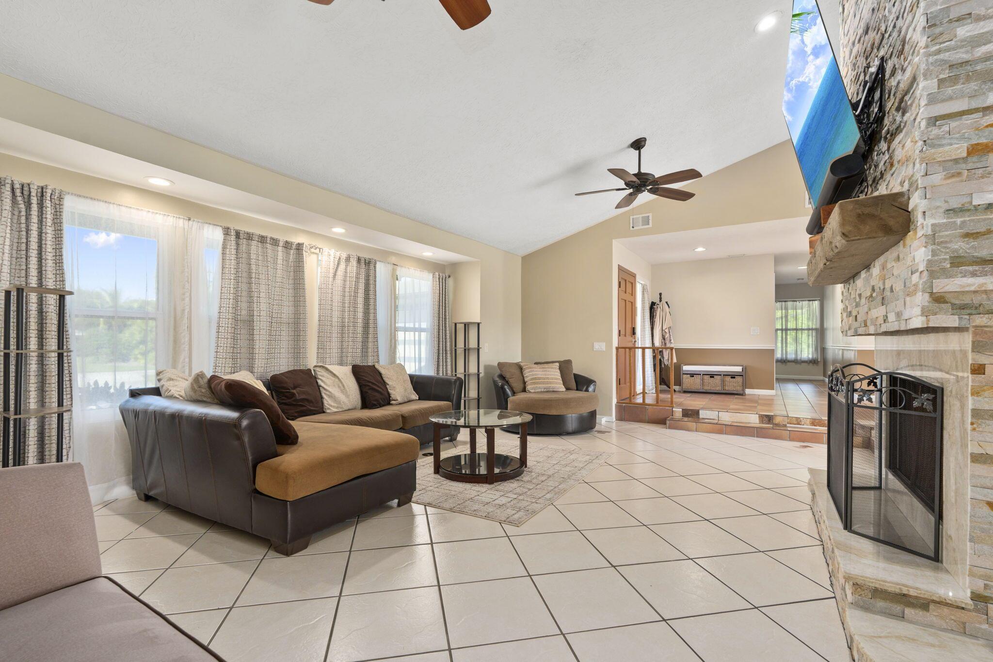 B L STEINBERG DEVELOPMENT - Residential