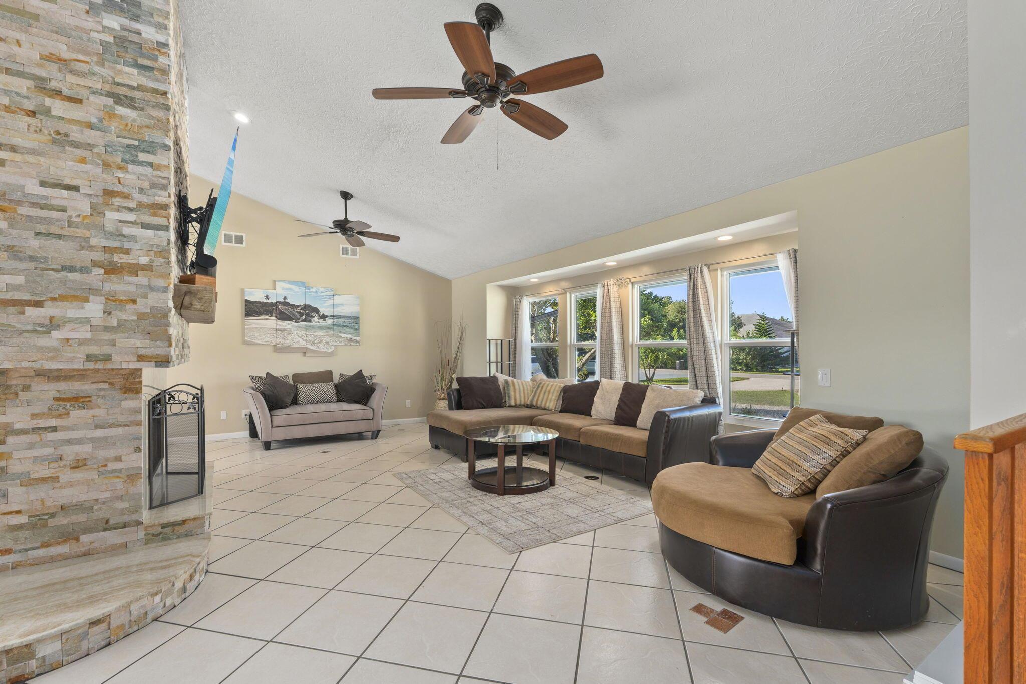 B L STEINBERG DEVELOPMENT - Residential