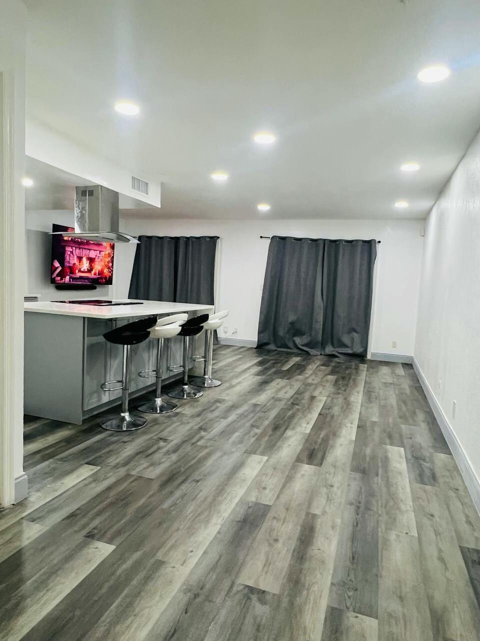 5854 Rambler Rose Way