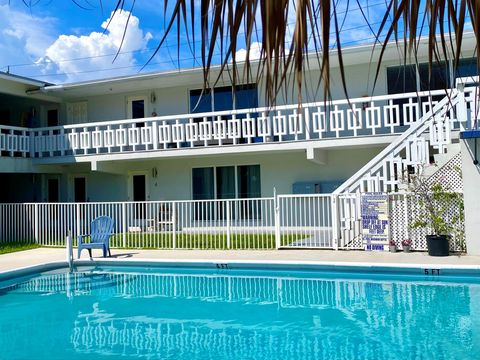 4901 NE 26th Avenue 10 Fort Lauderdale FL 33308