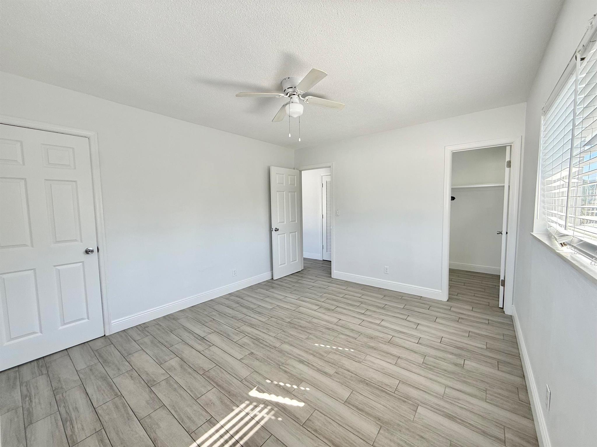 GOLF ESTATES - Residential Lease