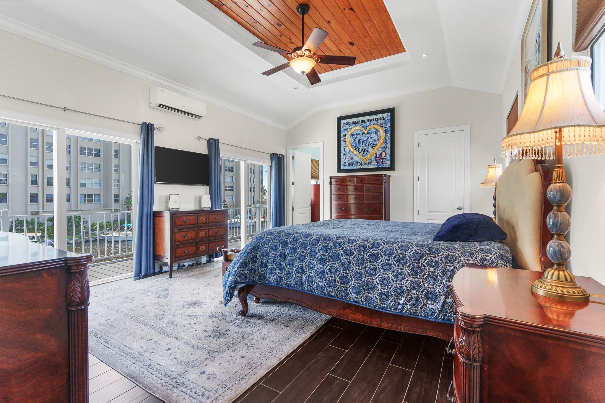 Coral Ridge Country Club - Residential