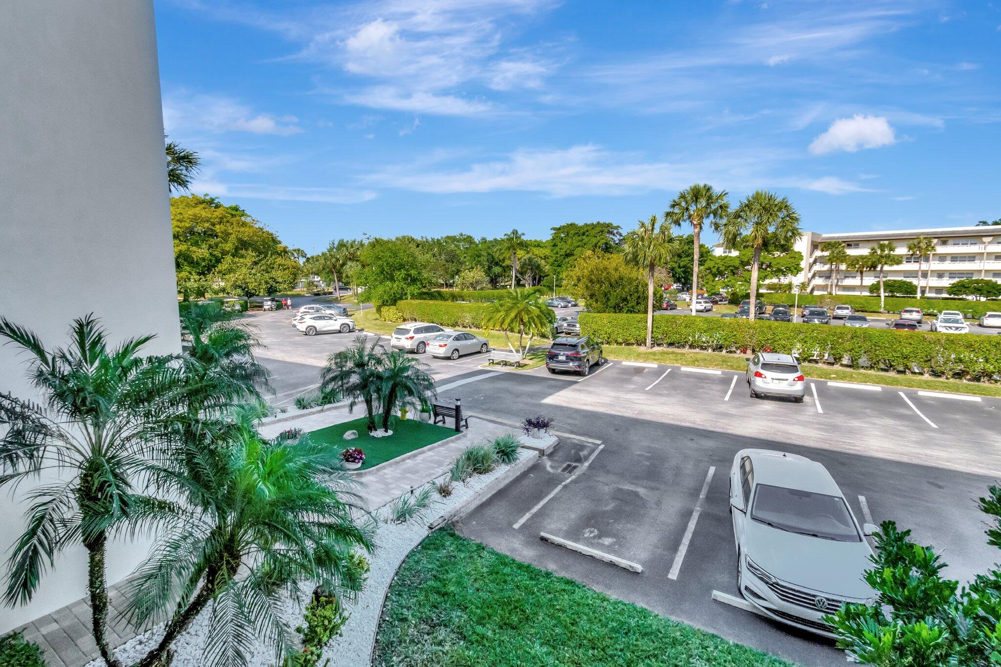 WYNMOOR VILLAGE - Residential