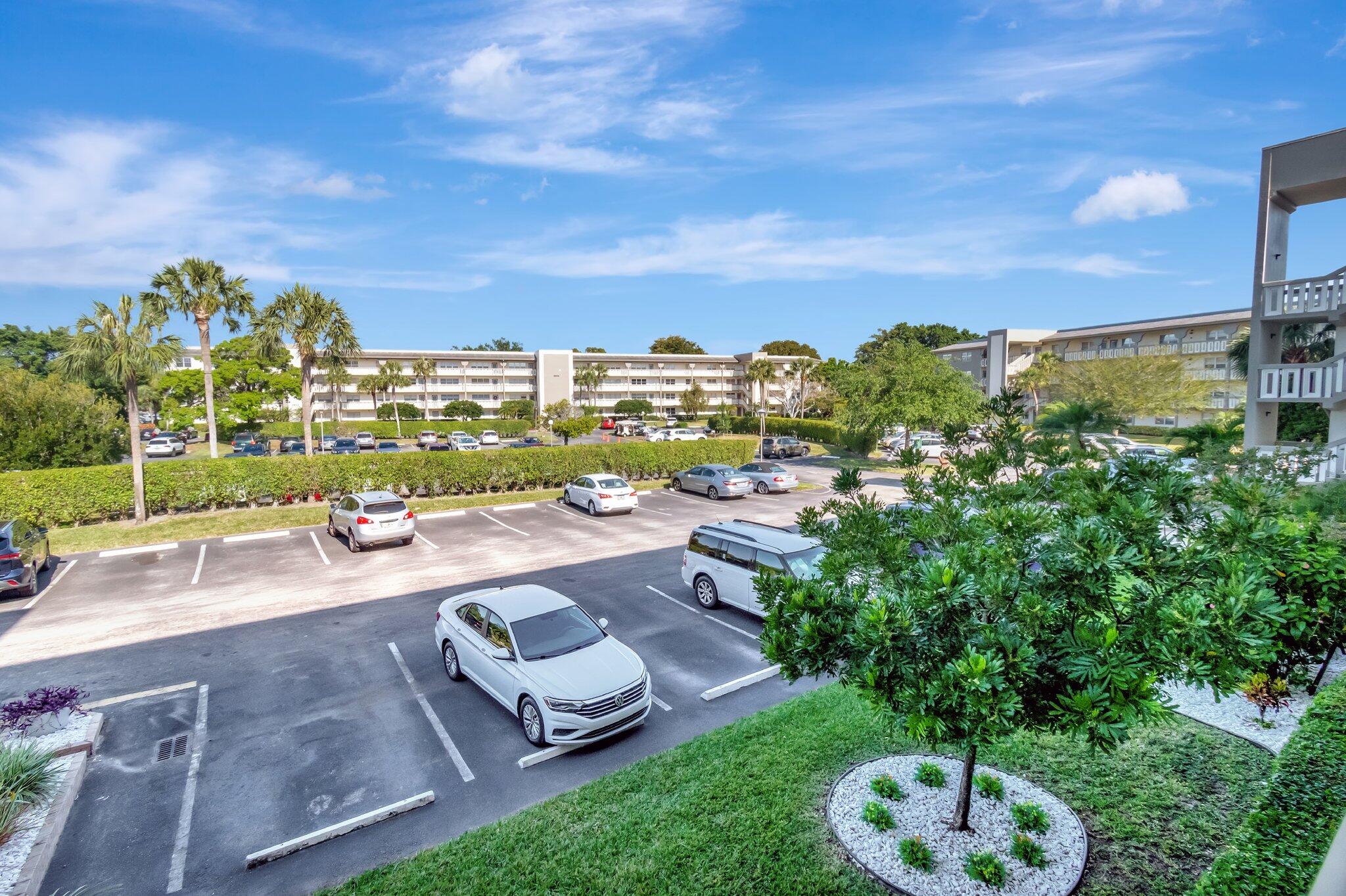 WYNMOOR VILLAGE - Residential