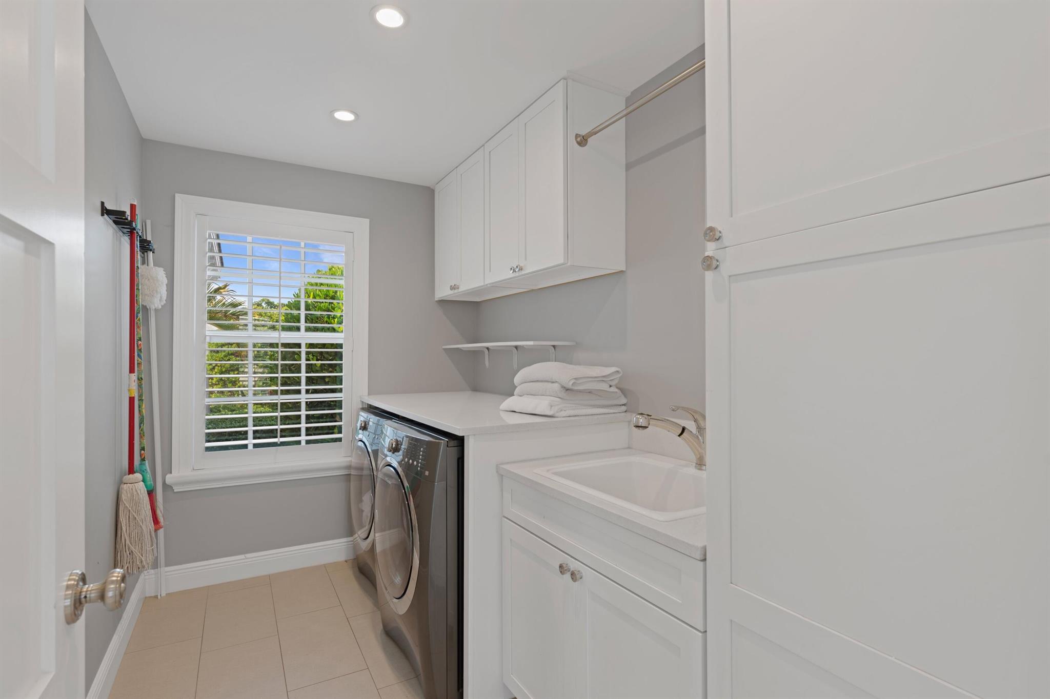 BROADMOOR SEC 1 - Residential