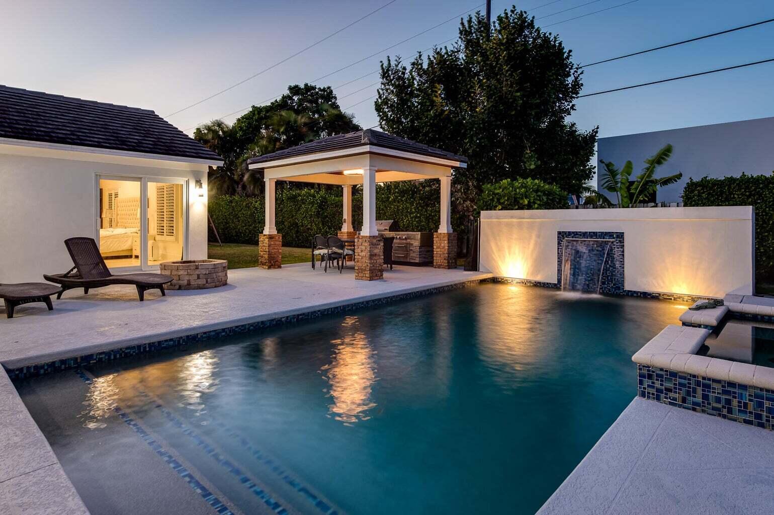 BROADMOOR SEC 1 - Residential