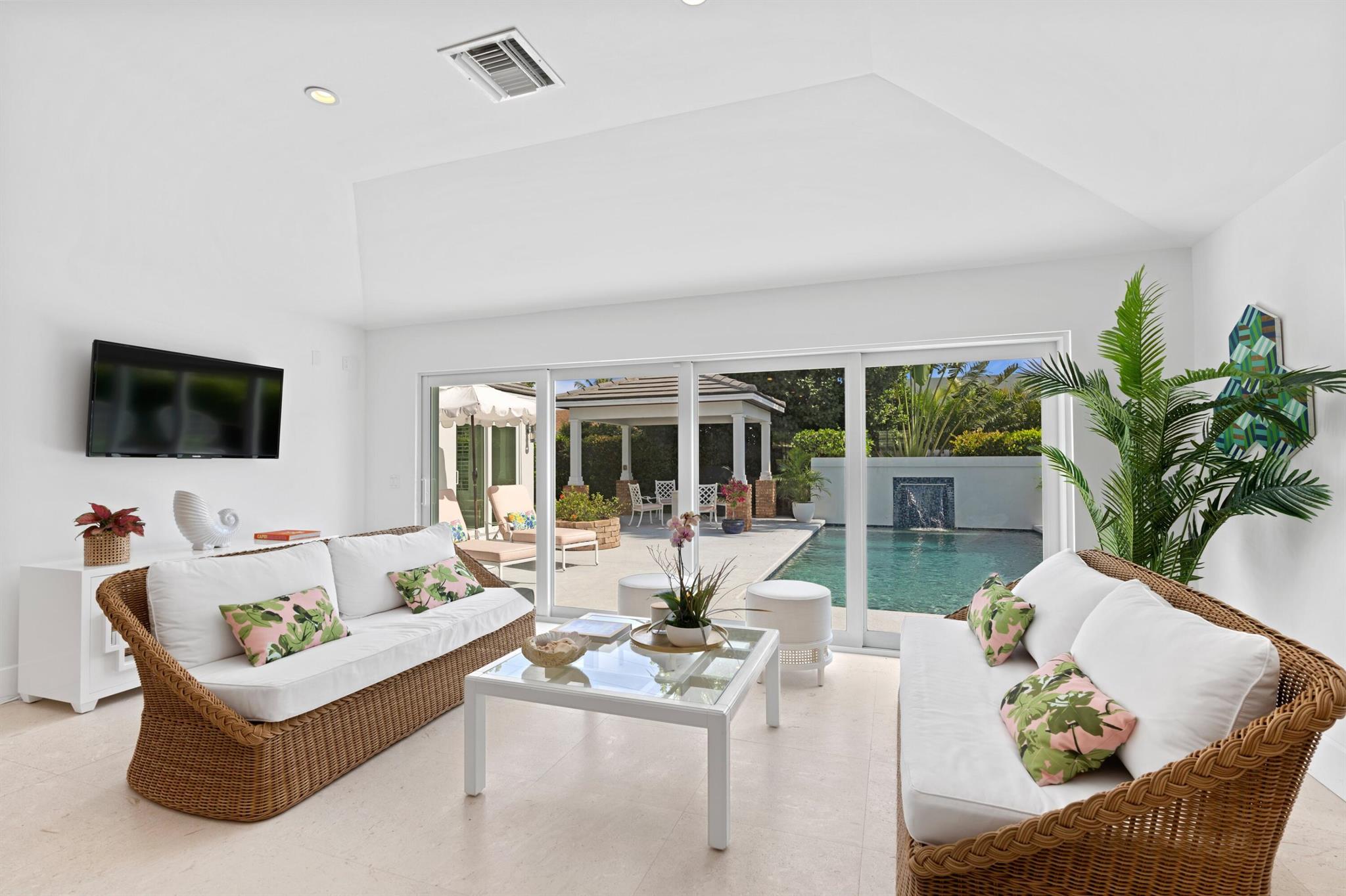 BROADMOOR SEC 1 - Residential