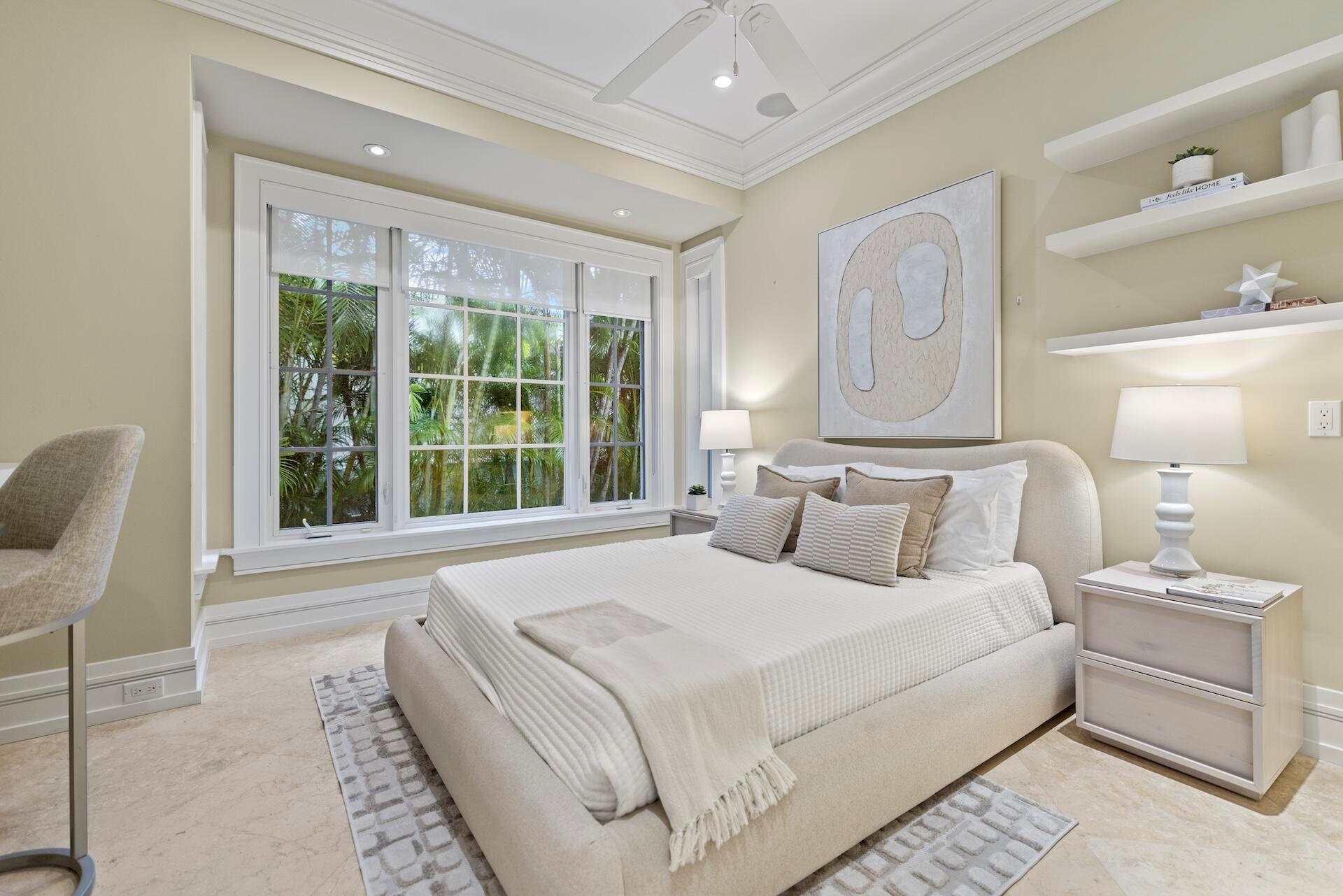 TROPICAL SHORES - Residential