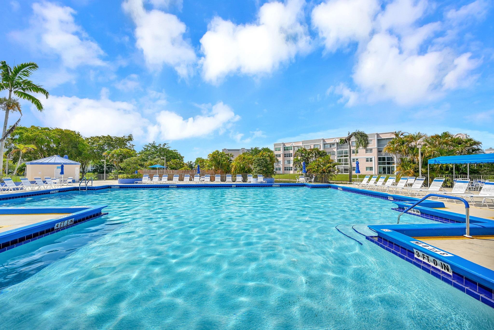 Sunrise Lakes Phase III - Residential