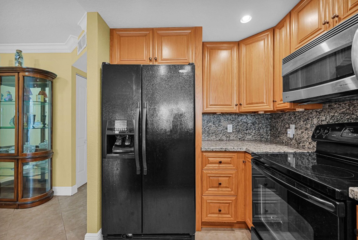 Sunrise Lakes Phase III - Residential