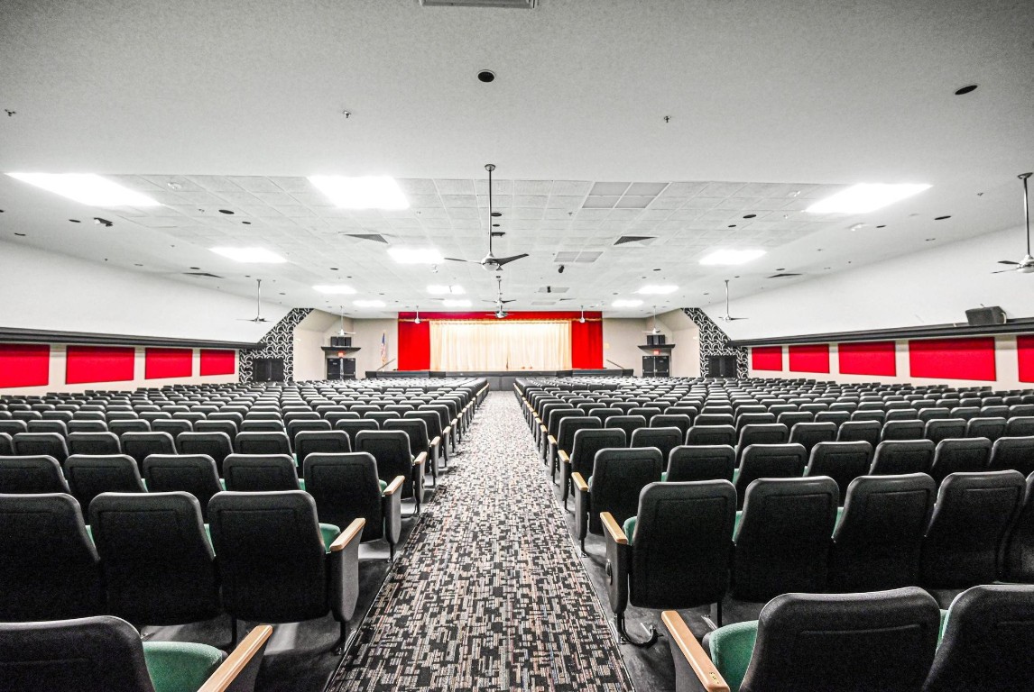 Sunrise Lakes Phase III - Residential