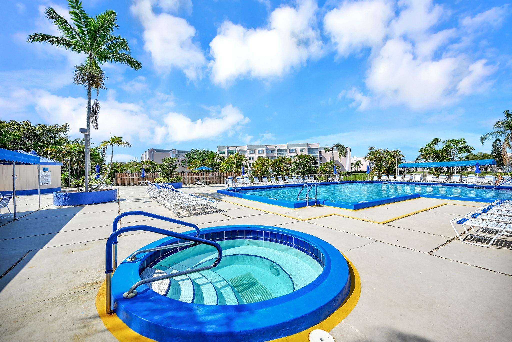 Sunrise Lakes Phase III - Residential