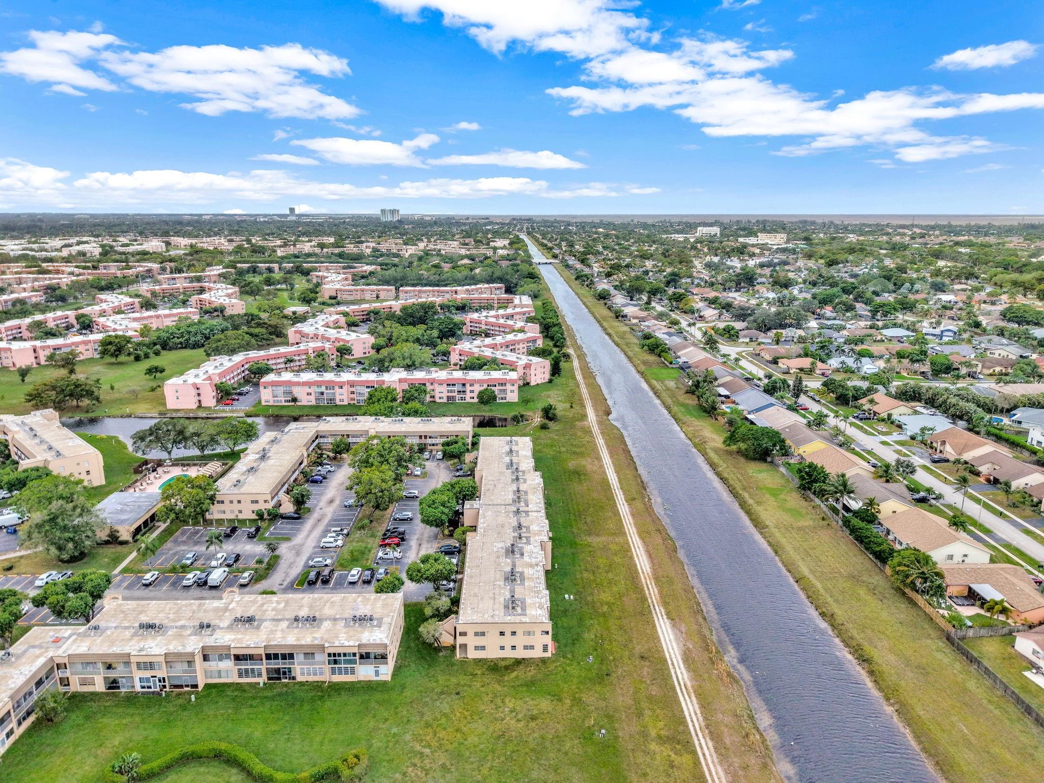 Sunrise Lakes Phase III - Residential