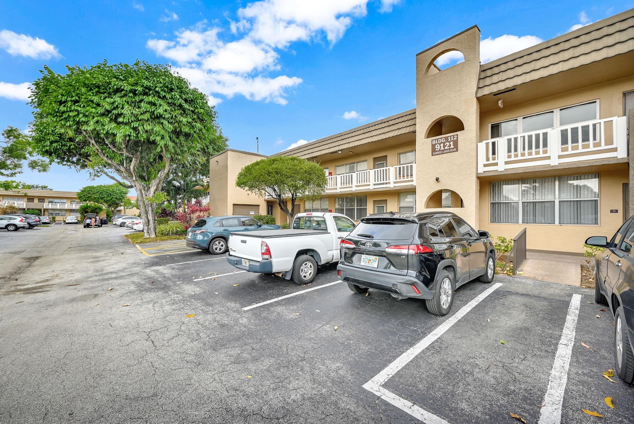 Sunrise Lakes Phase III - Residential