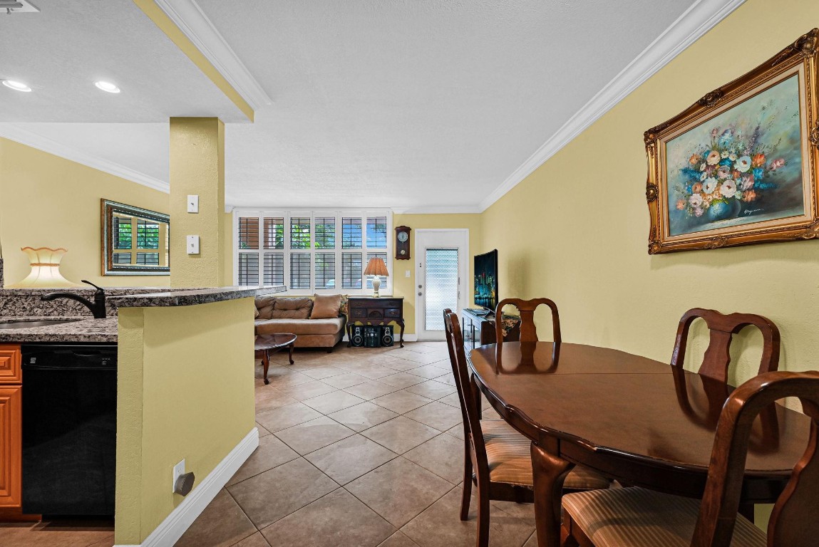 Sunrise Lakes Phase III - Residential