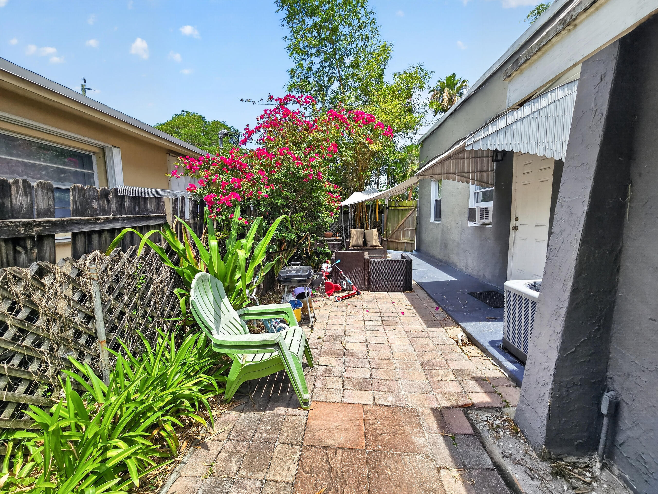 3-4 52 42 OJUS SUB - Residential Lease