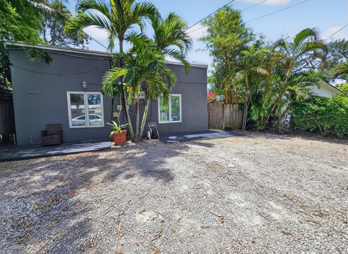 3-4 52 42 OJUS SUB - Residential Lease